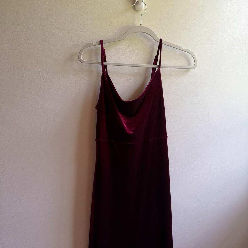 Lulus Full Length Velvet Cowl Neck Maxi Dress Burgundy Size XS